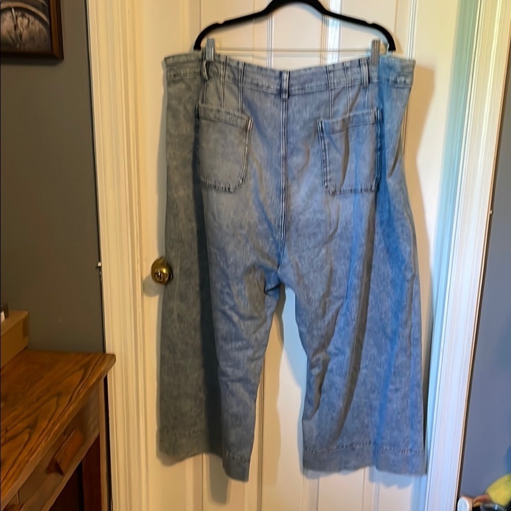 LC Lauren Conrad Light Blue Wide Leg Jeans - Picture 3 of 4